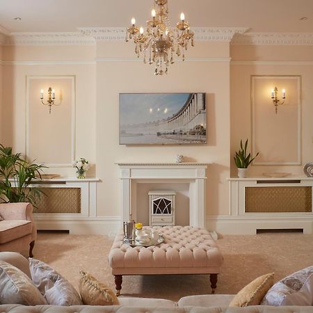 Bathen House Boutique Hotel מראה חיצוני תמונה The Drawing Room at The Old Vicarage