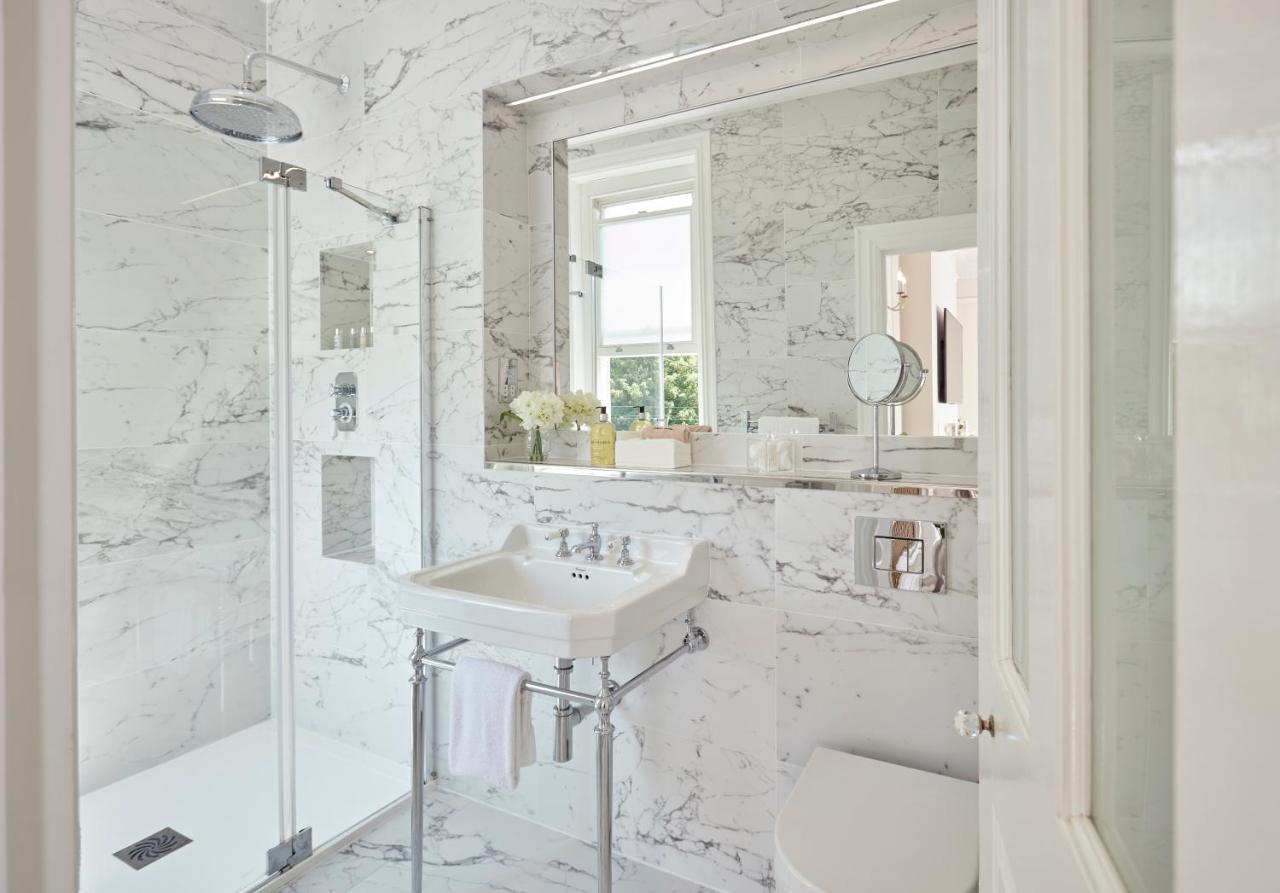 Bathen House Boutique Hotel מראה חיצוני תמונה Bathroom