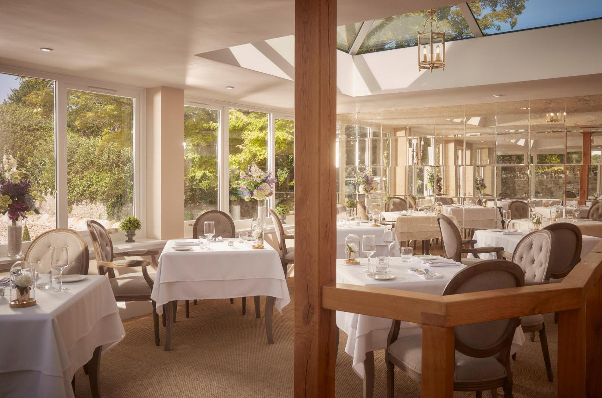 Bathen House Boutique Hotel מראה חיצוני תמונה The restaurant at The Grove